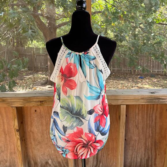 Francesca's Blue Rain Women's Colorful Floral Sleeveless Halter Top Size M. NEW - Picture 3 of 9